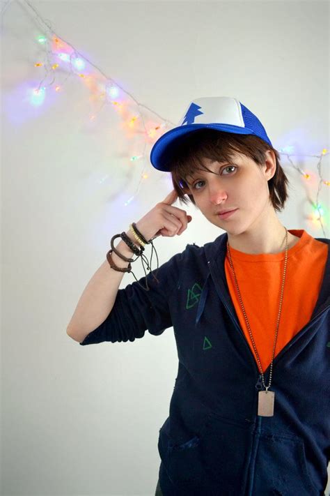 Dipper | Gravity falls cosplay, Mabel pines cosplay, Cosplay outfits