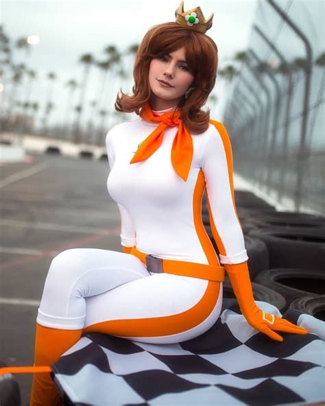 Princess Daisy cosplay (Mario Kart) : r/gaming