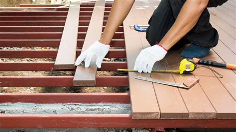 5 Tips for Choosing the Right Decking Materials