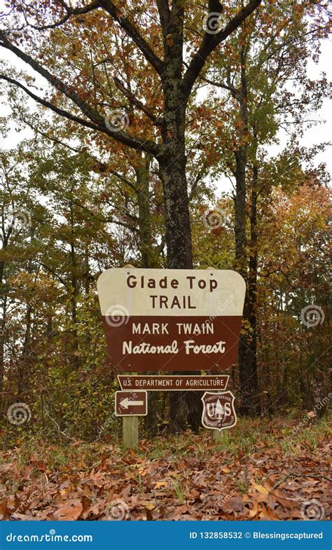 Glade Top Trail Missouri Sign, National Forest USA ,fall Stock Photo ...