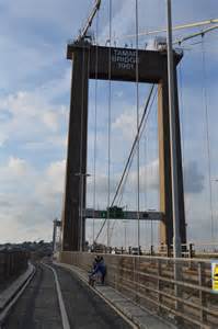 Tamar Bridge © N Chadwick cc-by-sa/2.0 :: Geograph Britain and Ireland