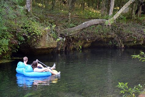 Tubing Ichetucknee – Florida Hikes