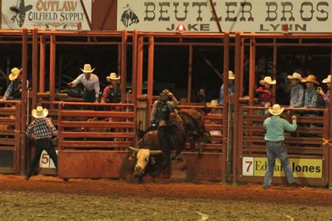 Rodeo of Champions Returns to Elk City | KECO 96.5FM