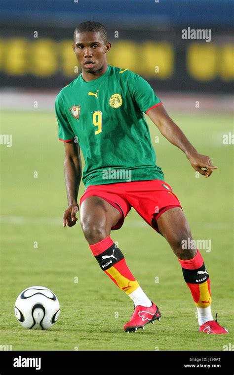 SAMUEL ETO`O CAMEROON MILITARY STADIUM CAIRO EGYPT 21 January 2006 ...