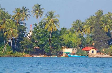 Tarkarli Beach Maharashtra - Picnic Spot's Near by Mumbai Maharashtra