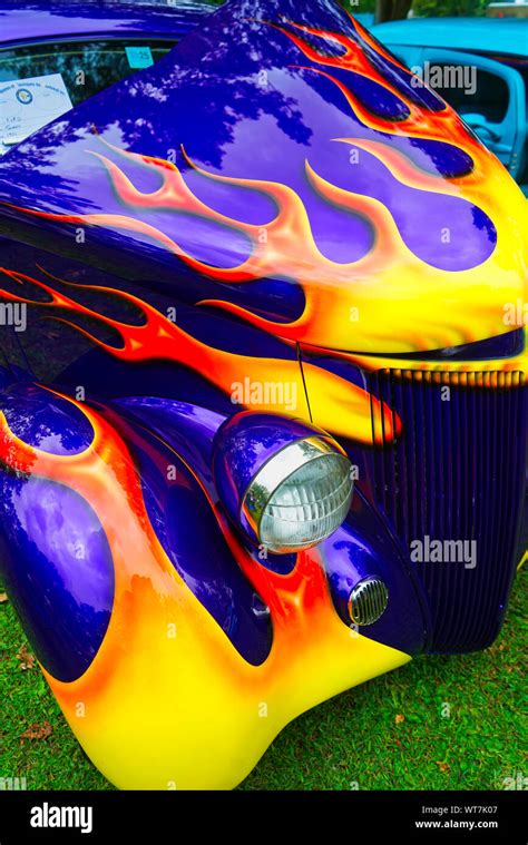 Custom car paint hi-res stock photography and images - Alamy