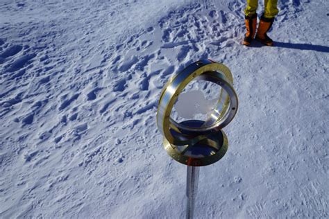 Antarctica South Pole Expedition successfully reaches bottom earth