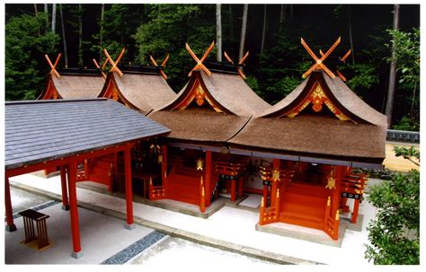 Shinto Shrines of Japan: The Blog Guide