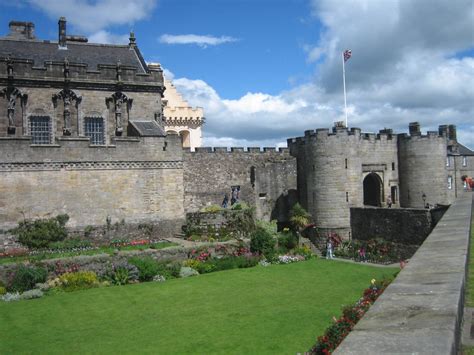 Scotland - Stirling Castle | Garden at Stirling Castle | Flickr