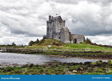 Dunguaire Castle, Kinvara, Ireland Stock Photo - Image of history, medieval: 21222674