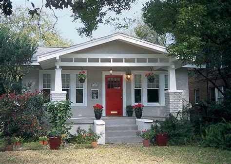 Show me your blue-gray house (and red doors)