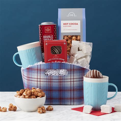 Hot Cocoa Gift Basket | Hickory Farms