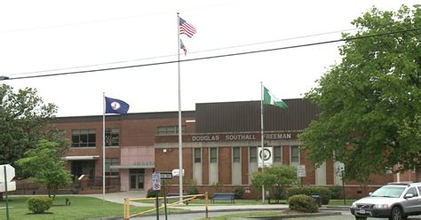 Henrico Schools’ officials post, then remove, job listings for in ...