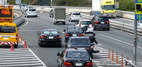 Seeing the Japanese Prime Minister's Motorcade Merge Is Hilarious - autoevolution