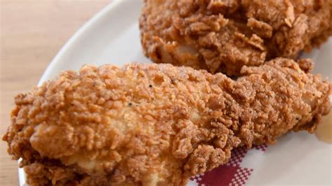 Perfect fried chicken: science explains secret crispy golden recipe