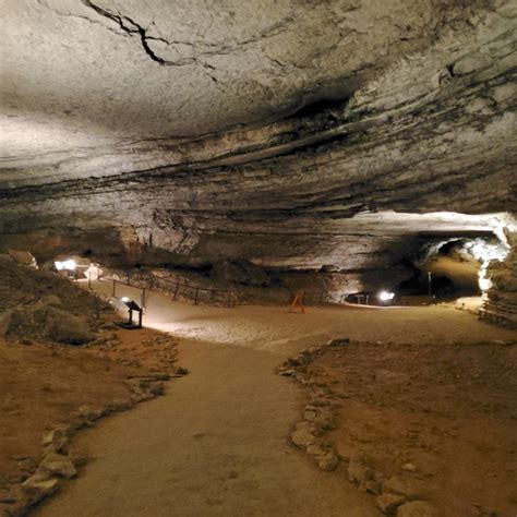 Cave Tours - Mammoth Cave National Park (U.S. National Park Service)