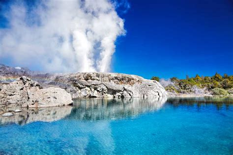 Which Rotorua Geothermal Park to Visit