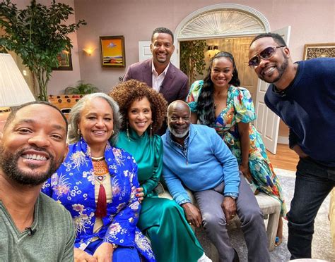 Will Smith Reunites With "Fresh Prince" Cast, Including O.G. Aunt Viv, in Reunion Show Trailer