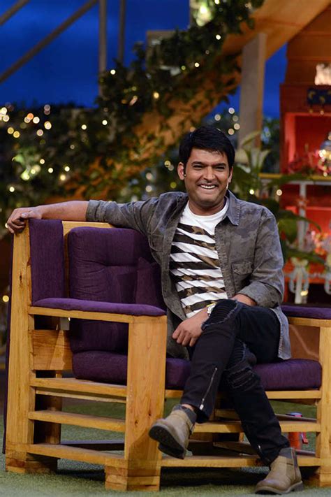 Actors Mahesh Manjrekar, Isha Koppikar with a cast member had a laugh on the sets of The Kapil ...