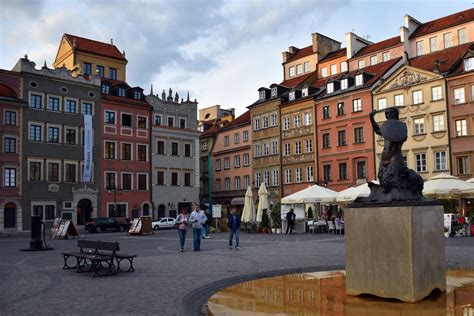 Wszyscy Jesteśmy Nomadami : UNESCO W POLSCE - Stare Miasto w Warszawie