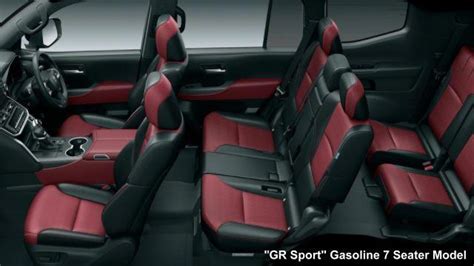 New Toyota Land Cruiser-300 GR Sport pictures, Interior photo and ...