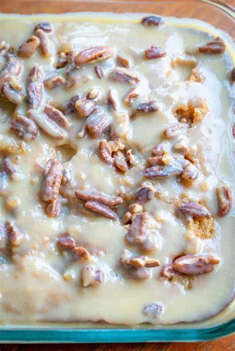 Butter Pecan Praline Poke Cake | Recipe | Butter pecan cake, Pecan cake ...