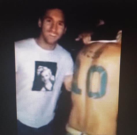 Fan Gets Messi's Name & Number Tattooed on Back (Video) - BlackSportsOnline