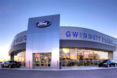 Using picture-perfect towers to unify more than 3,500 Ford dealerships ...