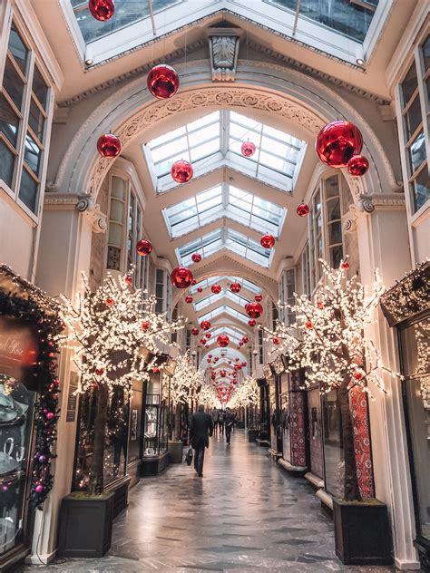 Where to do your Christmas Shopping in London | WORLD OF WANDERLUST