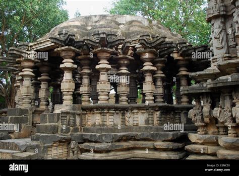 old ancient temple for khidrapur Stock Photo - Alamy