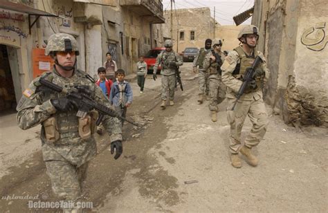 Soldiers from the U.S. Army - Operation Iraqi Freedom | DefenceTalk Forum