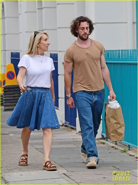 Photo: aaron taylor johnson wife sam reacts to poster 05 | Photo 4947189 | Just Jared ...