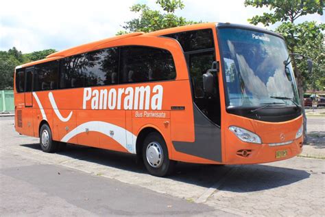 Paket Wisata Ibu Kota Menggunakan Sewa Bus Pariwisata Panorama | Sewa ...