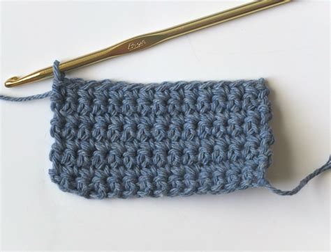 Learn the Single Crochet Stitch in 3 Steps - Crochet Tutorial for Beginners - Sigoni Macaroni