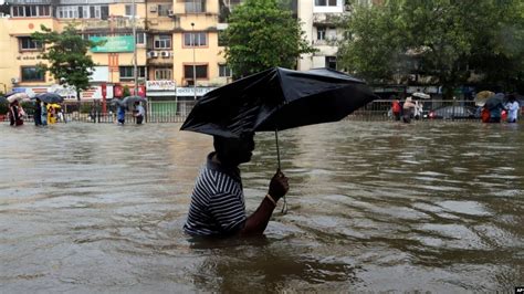 Floods Kill More Than 1,200 People in South Asia; 32 in Mumbai Building ...