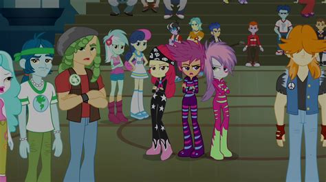 Image - Battle of the Bands student crowd half 1 EG2.png | My Little Pony Equestria Girls Wiki ...