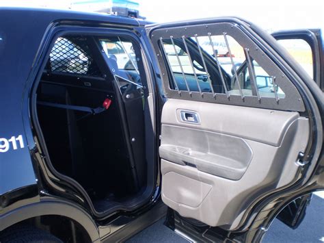 7 Steps to Install Vehicle Partitions & Cages in Police Vehicles - Troy Products