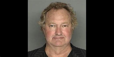 Booking photo of Randy Quaid (© Santa Barbara County Sheriff's Office ...