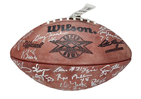 Lot Detail - Chicago Bears Super Bowl XX Team-Signed Football (27 ...