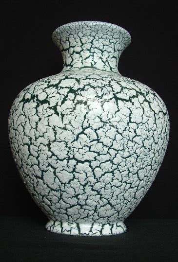 Titian Studio Pottery New Zealand: Lace Glaze/Crackle Glaze