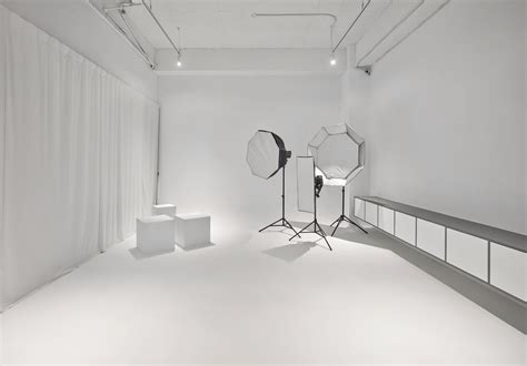 Gallery of Mu-Mu Photography Studio / Han Yue Interior Design - 18