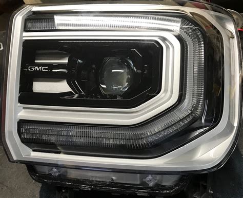 2016-2018 GMC Sierra Denali 1500 Headlights – Supreme Retroz LLC