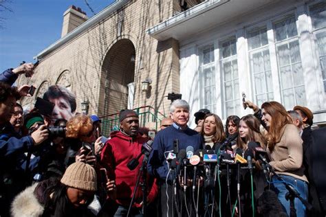 Rod Blagojevich Comes Home to Chicago, Defiant, ‘Bloody,’ Ready to Talk ...