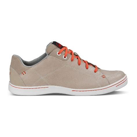 Womens Leather Walking Shoe | Road Runner Sports