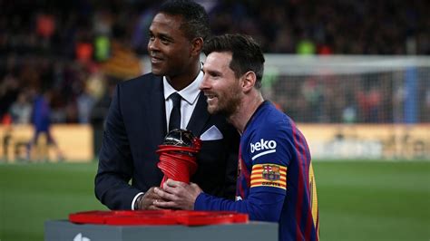 FC Barcelona Stars Want Kluivert To Replace Setien As Boss, Claims Report