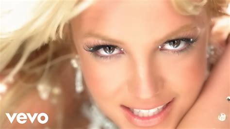 Britney Spears - Toxic (Official Video) - YouTube