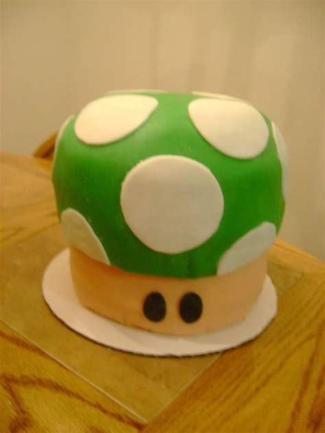 Super Mario Brothers One Up Cake - CakeCentral.com