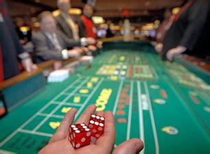 Best Casinos With Craps in Las Vegas of 2024 | Play Casino Craps!