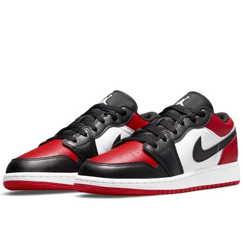 2022年春夏新作♪ NIKE【ナイキ】 AIR JORDAN 1 LOW GS エア ジョーダン 1 ロー GS 【553560-612】 ジムレッド :553560-612:Skyblue ...