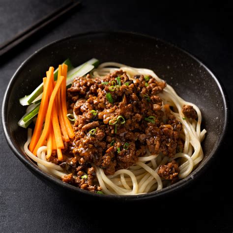 Beijing-style Noodles (Zha Jiang Mian) | Marion's Kitchen